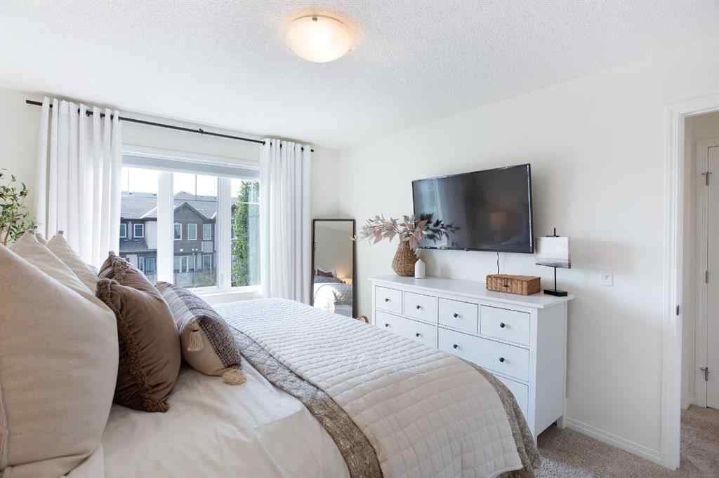 MLS® A2256322 - 420 Windstone Grove SW in Windsong Airdrie, Residential