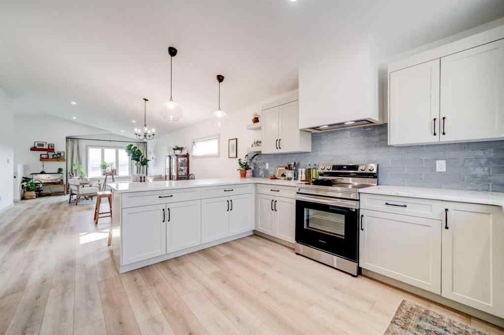 MLS® A2256325 - 1913 Parkside Way  in NONE Coaldale, Residential