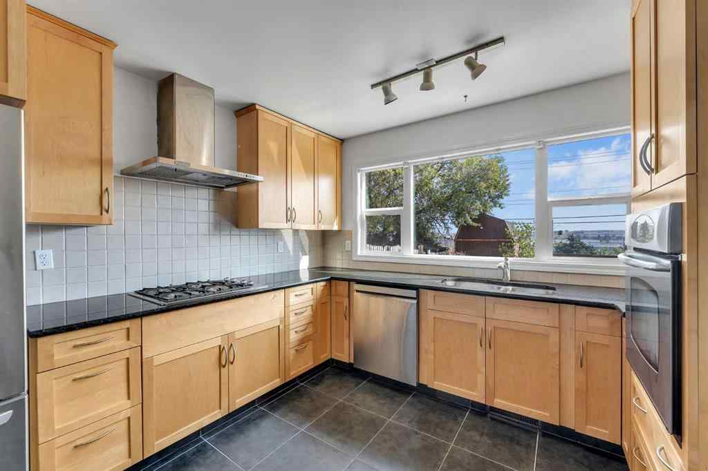 MLS® A2256326 - 5628 trelle Drive NE in Thorncliffe Calgary, Residential