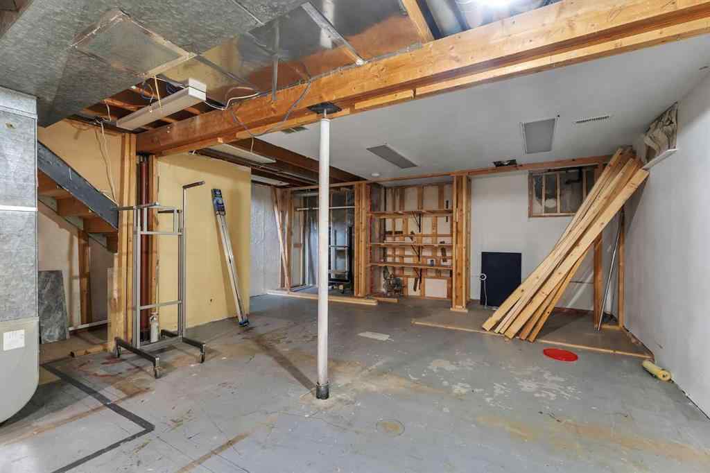 MLS® A2256326 - 5628 trelle Drive NE in Thorncliffe Calgary, Residential