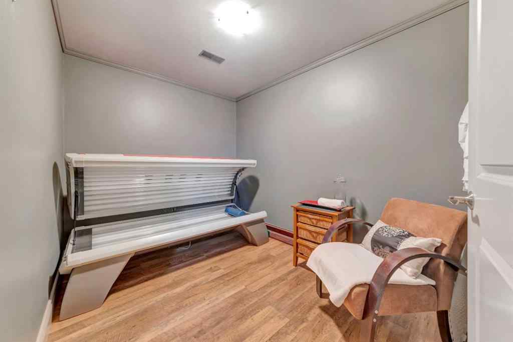 MLS® A2256330 - 135 Park Avenue   in Paradise Valley Paradise Valley, Residential