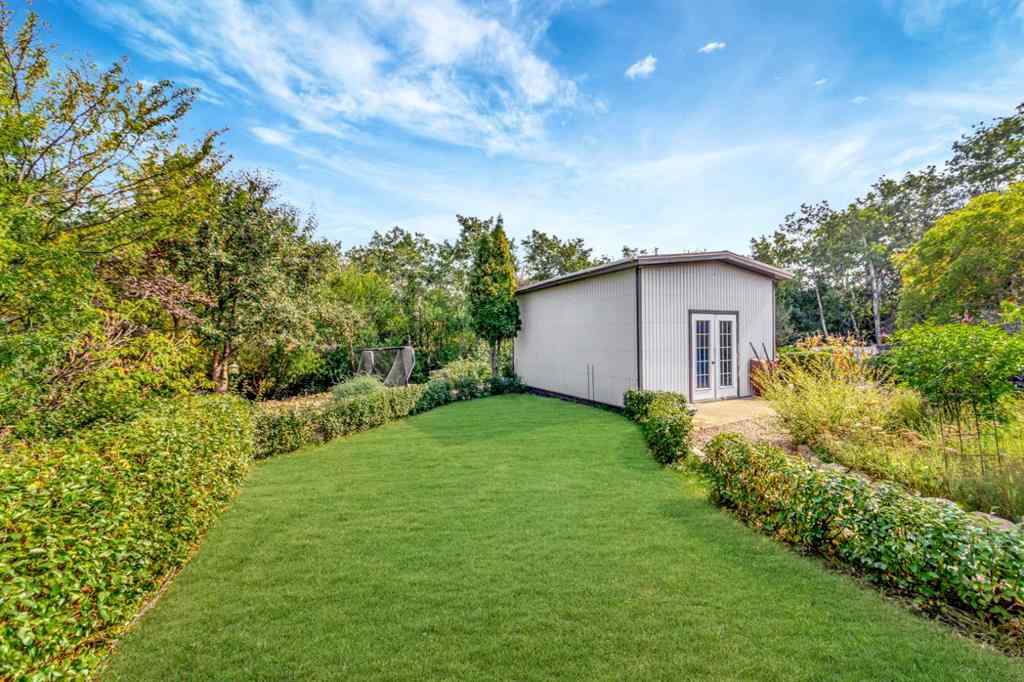 MLS® A2256330 - 135 Park Avenue   in Paradise Valley Paradise Valley, Residential