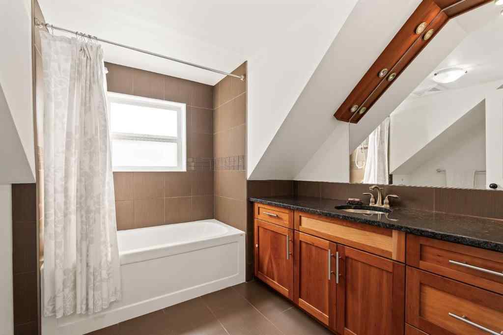 MLS® A2256333 - 1411 27 Street SW in Shaganappi Calgary, Residential