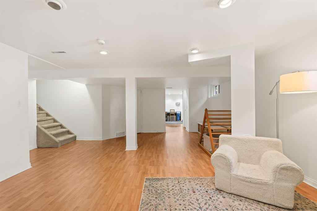 MLS® A2256333 - 1411 27 Street SW in Shaganappi Calgary, Residential