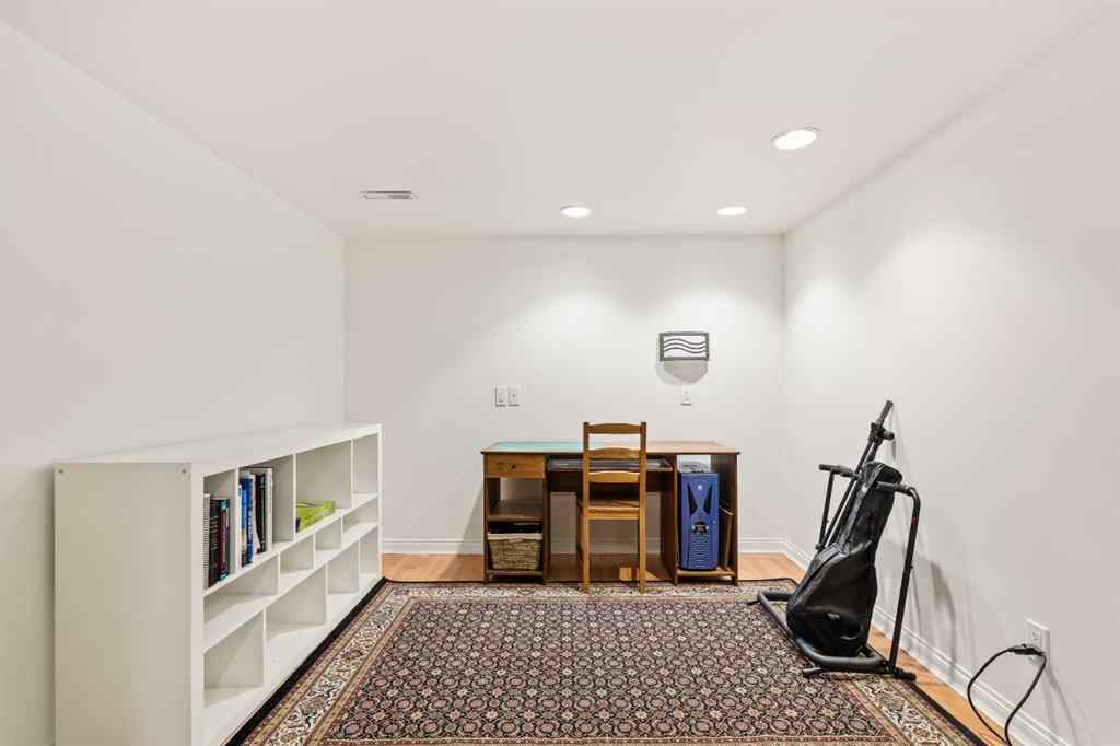 MLS® A2256333 - 1411 27 Street SW in Shaganappi Calgary, Residential