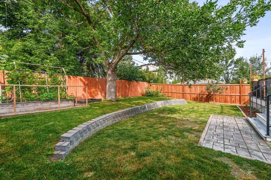 MLS® A2256333 - 1411 27 Street SW in Shaganappi Calgary, Residential