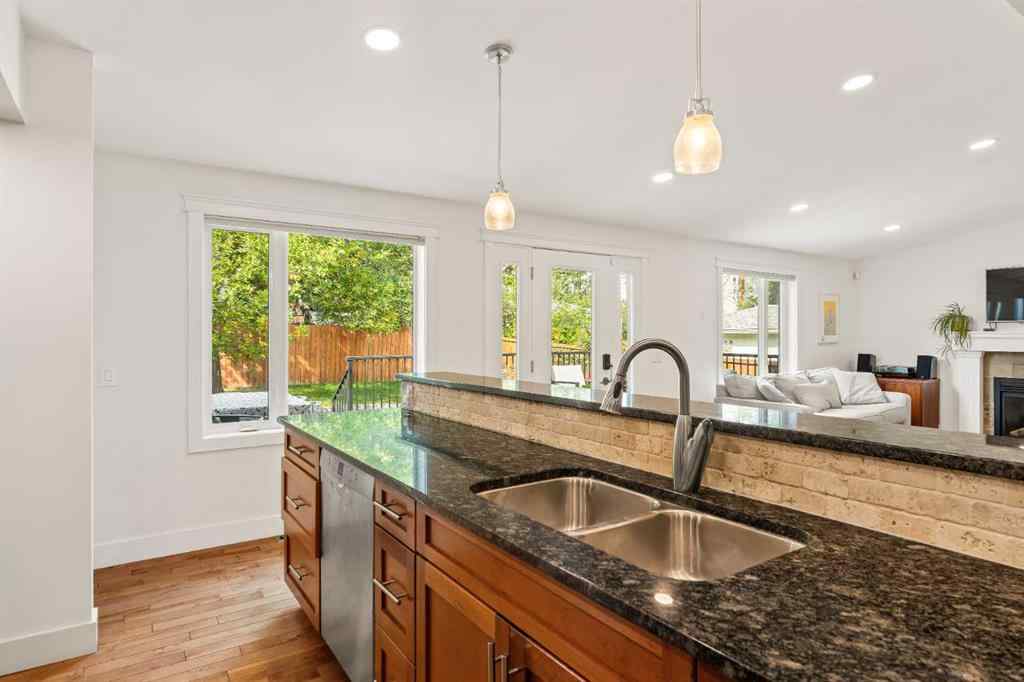 MLS® A2256333 - 1411 27 Street SW in Shaganappi Calgary, Residential