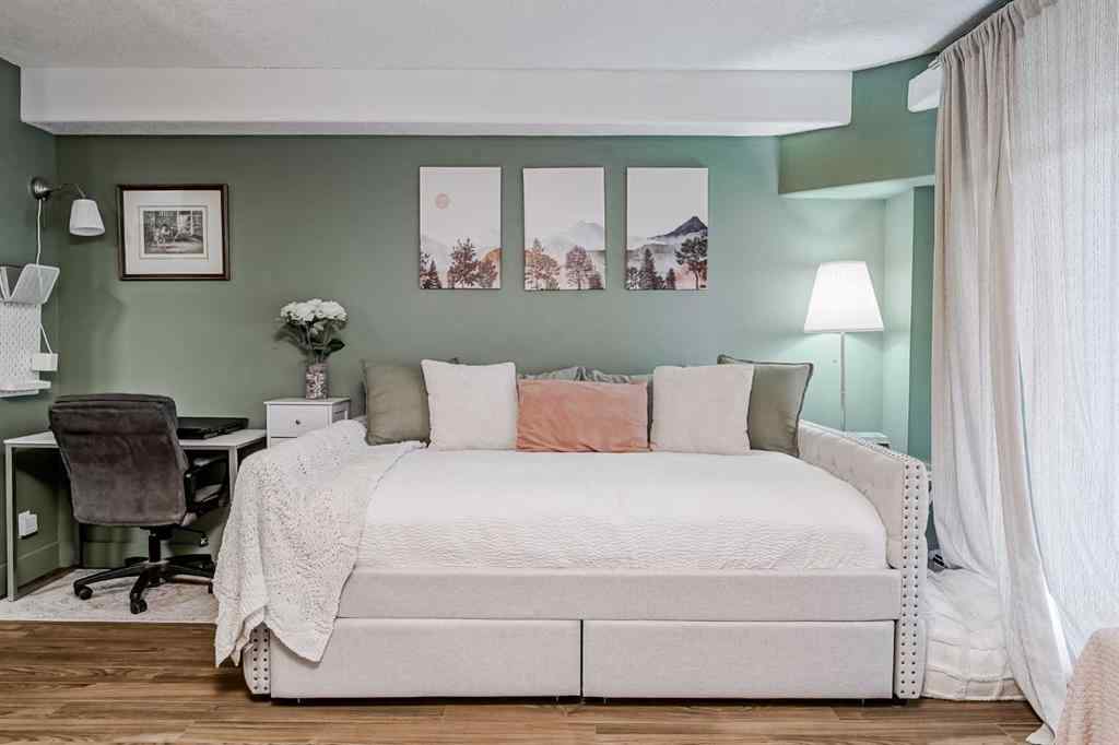MLS® A2256334 - Unit #208 355 5 Avenue NE in Crescent Heights Calgary, Residential