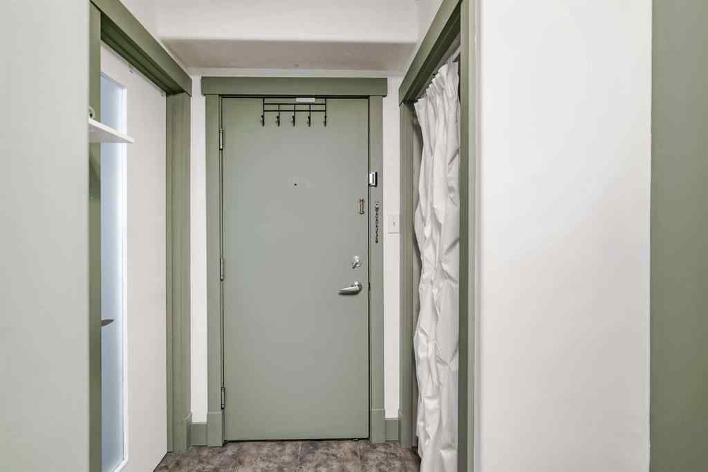 MLS® A2256334 - Unit #208 355 5 Avenue NE in Crescent Heights Calgary, Residential