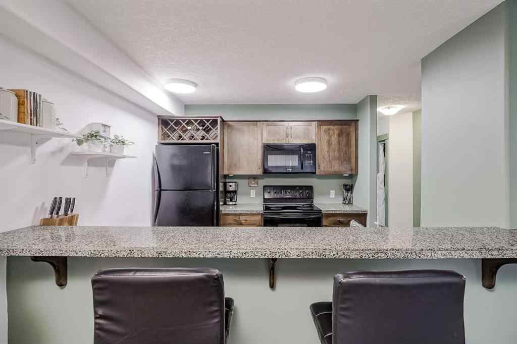 MLS® A2256334 - Unit #208 355 5 Avenue NE in Crescent Heights Calgary, Residential