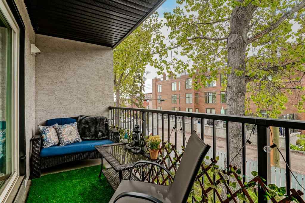 MLS® A2256334 - Unit #208 355 5 Avenue NE in Crescent Heights Calgary, Residential