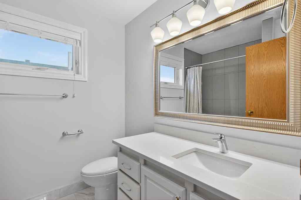 MLS® A2256335 - 23 Edgepark Way NW in Edgemont Calgary, Residential