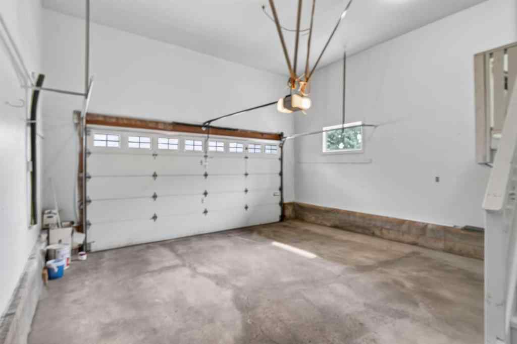 MLS® A2256335 - 23 Edgepark Way NW in Edgemont Calgary, Residential