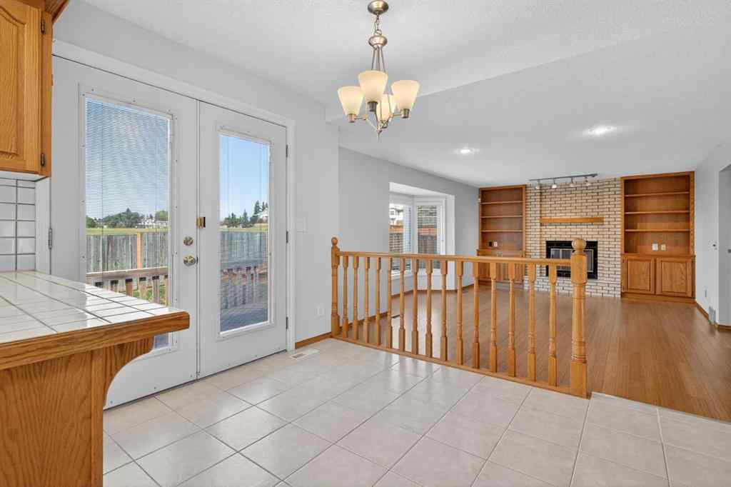 MLS® A2256335 - 23 Edgepark Way NW in Edgemont Calgary, Residential