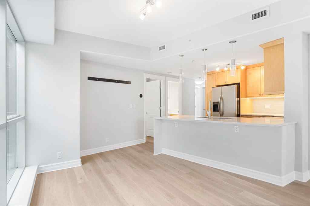 MLS® A2256337 - Unit #205 836 15 Avenue SW in Beltline Calgary, Residential