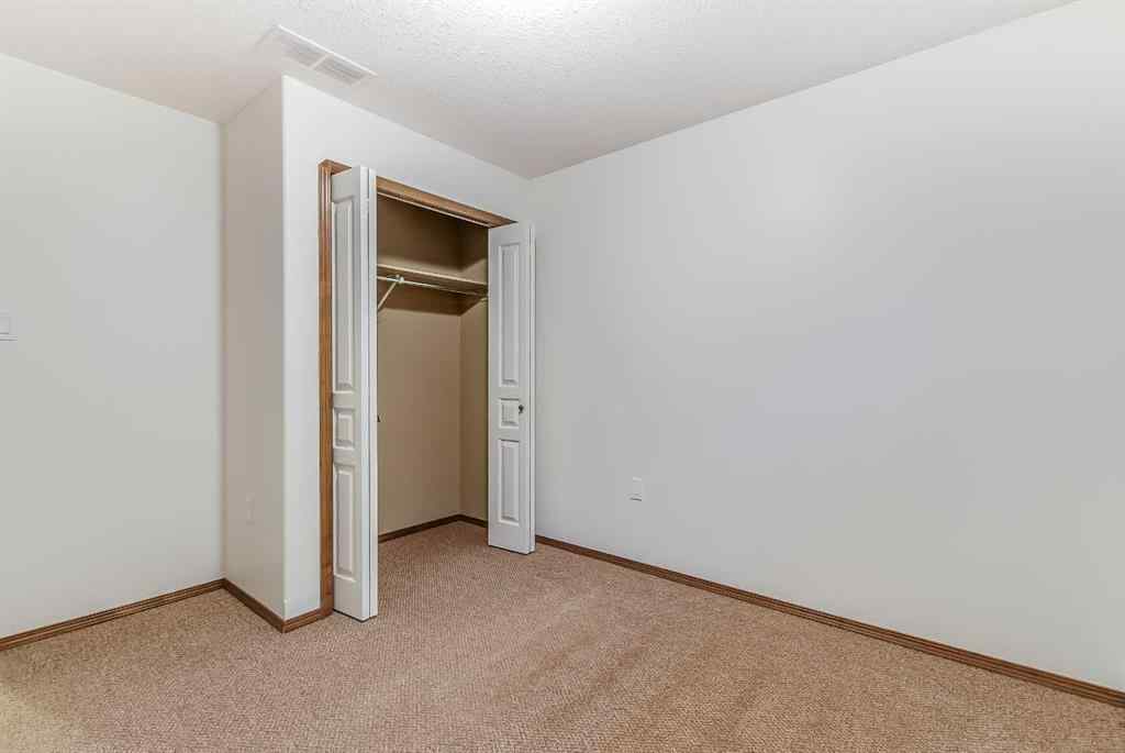 MLS® A2256339 - 180 Stratton Road SE in SE Southridge Medicine Hat, Residential