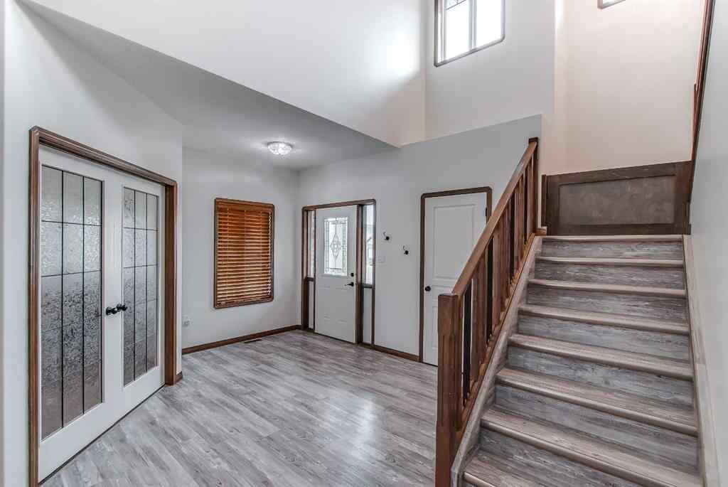 MLS® A2256339 - 180 Stratton Road SE in SE Southridge Medicine Hat, Residential