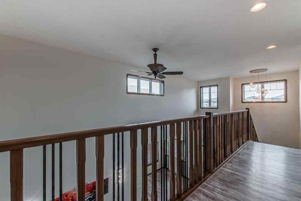 MLS® A2256339 - 180 Stratton Road SE in SE Southridge Medicine Hat, Residential