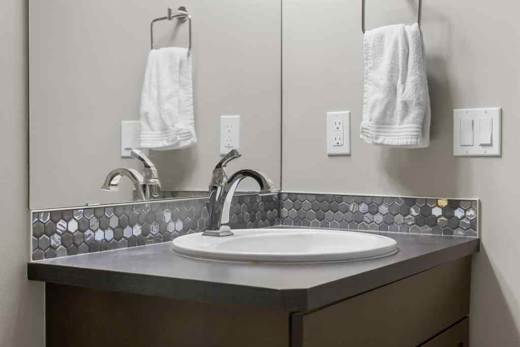 MLS® A2256341 - Unit #2105 10 Market Boulevard SE in Kings Heights Airdrie, Residential