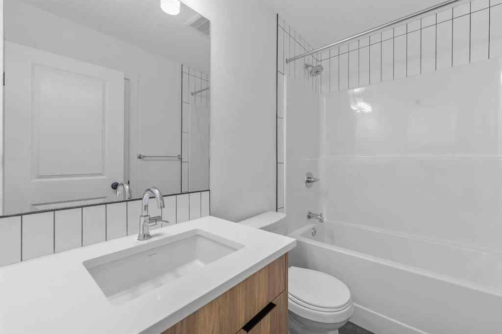 MLS® A2256349 - 520 Chinook Winds Gardens SW in Chinook Gate Airdrie, Residential