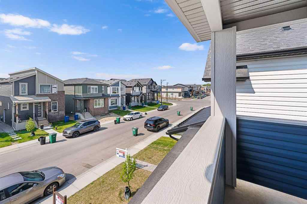 MLS® A2256349 - 520 Chinook Winds Gardens SW in Chinook Gate Airdrie, Residential