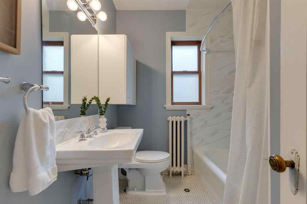 MLS® A2256350 - Unit #1 830 Memorial Drive NW in Sunnyside Calgary, Residential