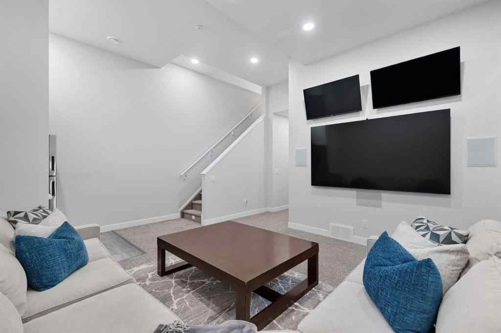 MLS® A2256351 - 305 Sundown Road  in Sunset Ridge Cochrane, Residential