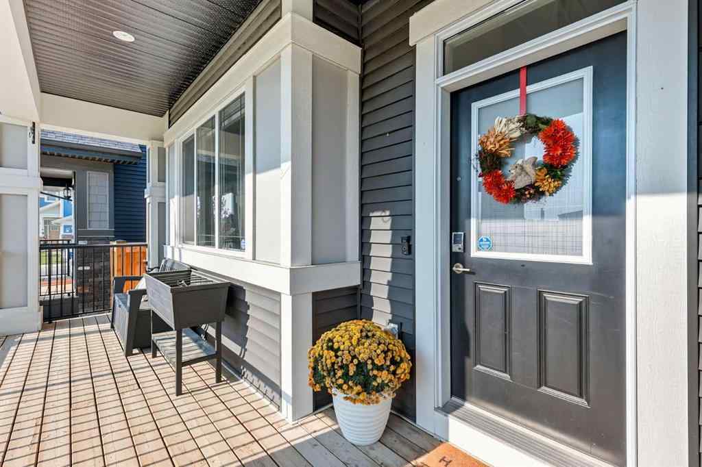 MLS® A2256351 - 305 Sundown Road  in Sunset Ridge Cochrane, Residential
