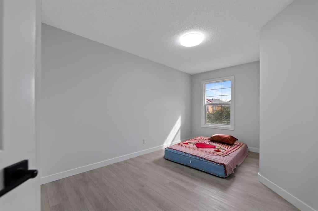 MLS® A2256352 - 81 Saddlecrest Green NE in Saddle Ridge Calgary, Residential