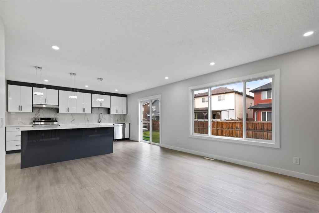 MLS® A2256352 - 81 Saddlecrest Green NE in Saddle Ridge Calgary, Residential