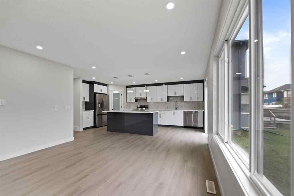 MLS® A2256352 - 81 Saddlecrest Green NE in Saddle Ridge Calgary, Residential