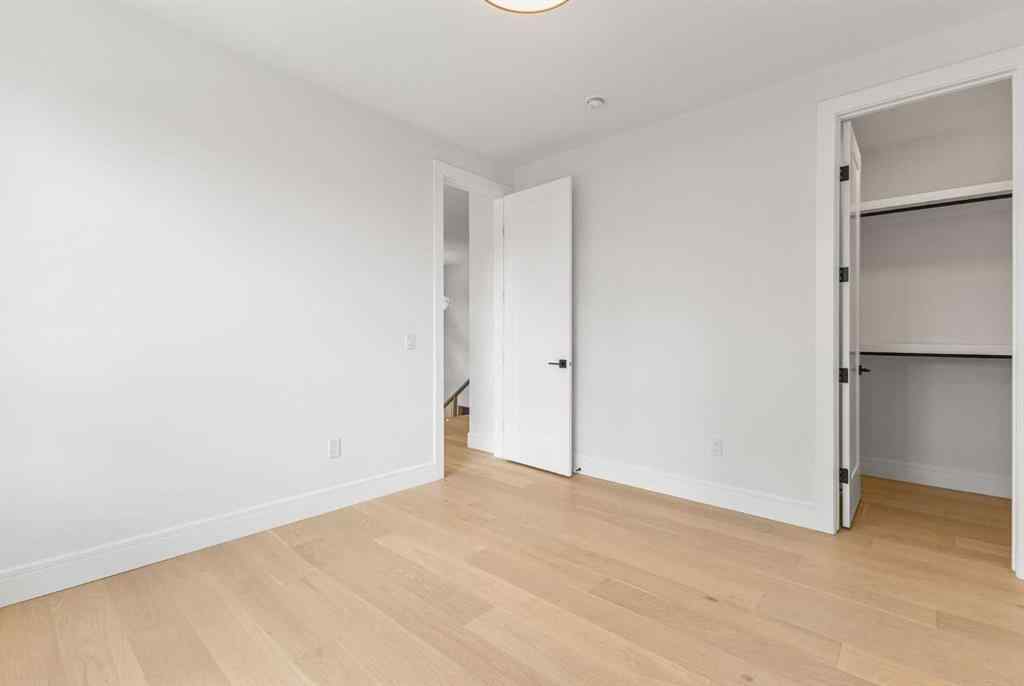 MLS® A2256353 - 430 21 Avenue NE in Winston Heights/Mountview Calgary, Residential