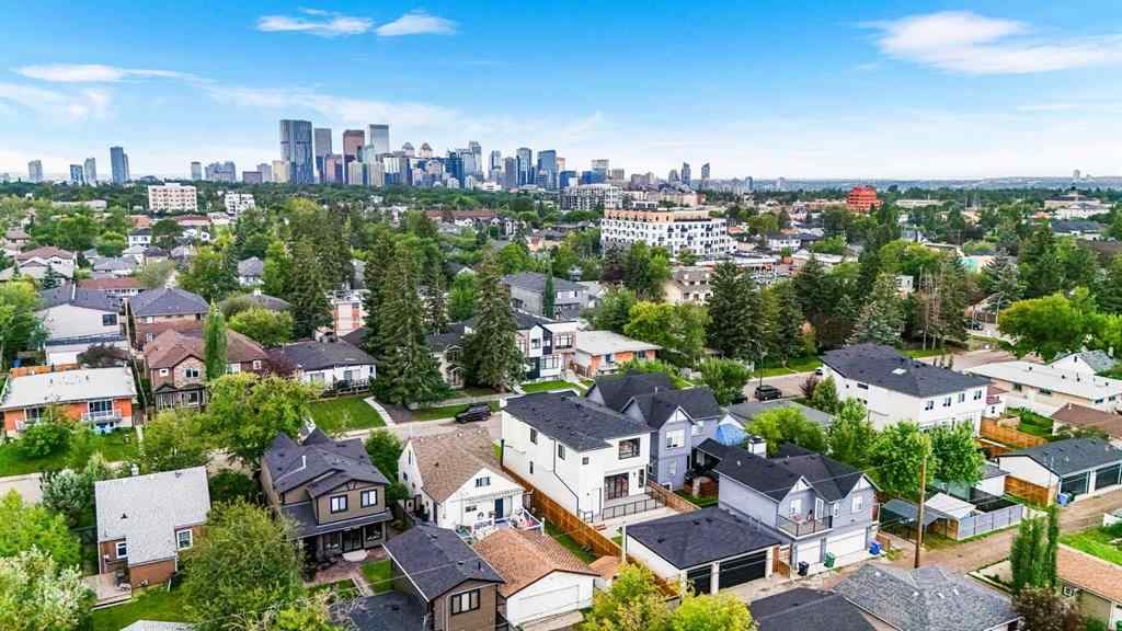 MLS® A2256353 - 430 21 Avenue NE in Winston Heights/Mountview Calgary, Residential