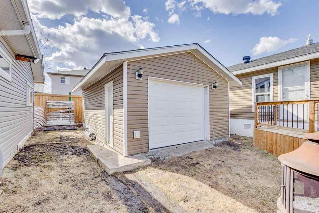 MLS® A2256360 - 244 cokerill Crescent  in Timberlea Fort McMurray, Residential