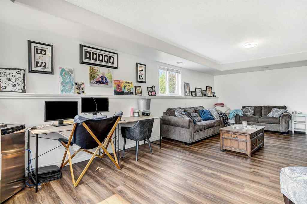MLS® A2256361 - 1101 Redlow Drive  in NONE Beaverlodge, Residential