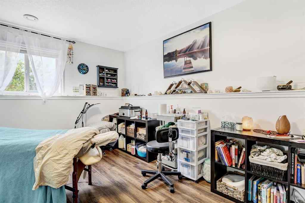 MLS® A2256361 - 1101 Redlow Drive  in NONE Beaverlodge, Residential