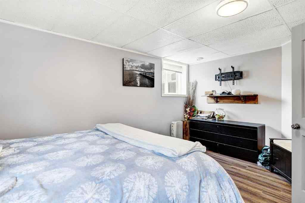 MLS® A2256361 - 1101 Redlow Drive  in NONE Beaverlodge, Residential
