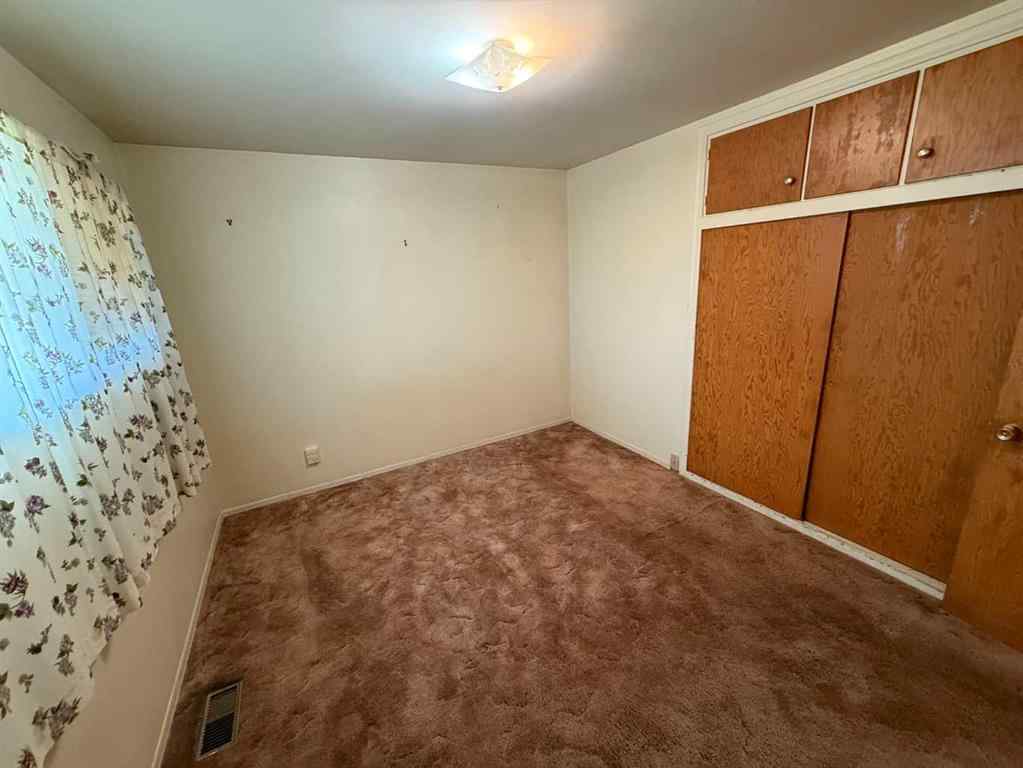 MLS® A2256363 - 122 Dorin Drive  in Hardisty Hinton, Residential