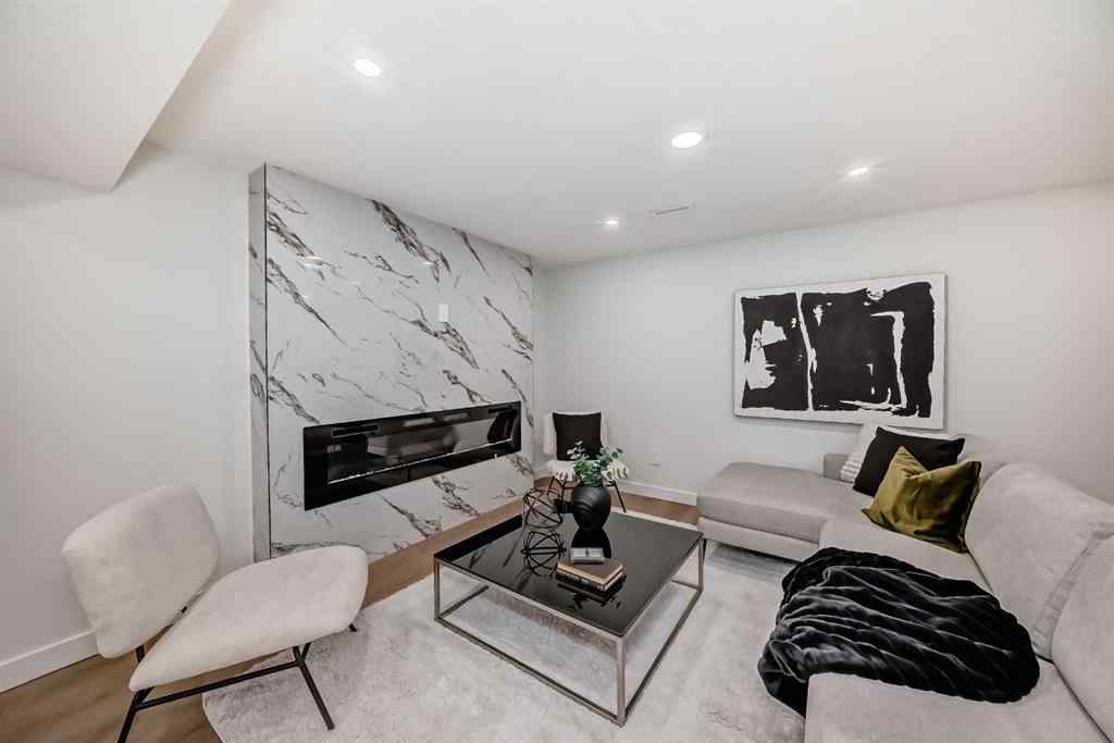 MLS® A2256369 - 636 Cedarille Way SW in Cedarbrae Calgary, Residential
