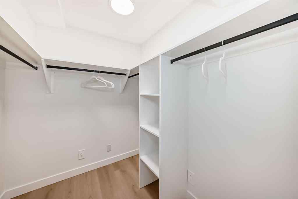 MLS® A2256369 - 636 Cedarille Way SW in Cedarbrae Calgary, Residential