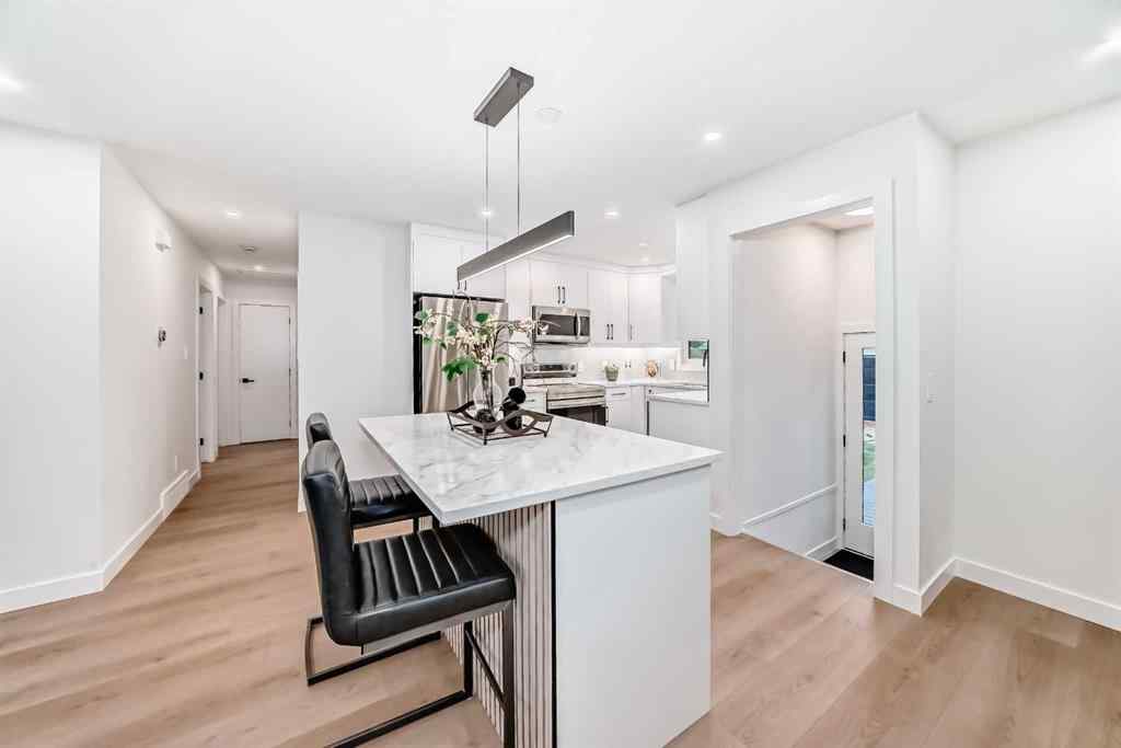 MLS® A2256369 - 636 Cedarille Way SW in Cedarbrae Calgary, Residential