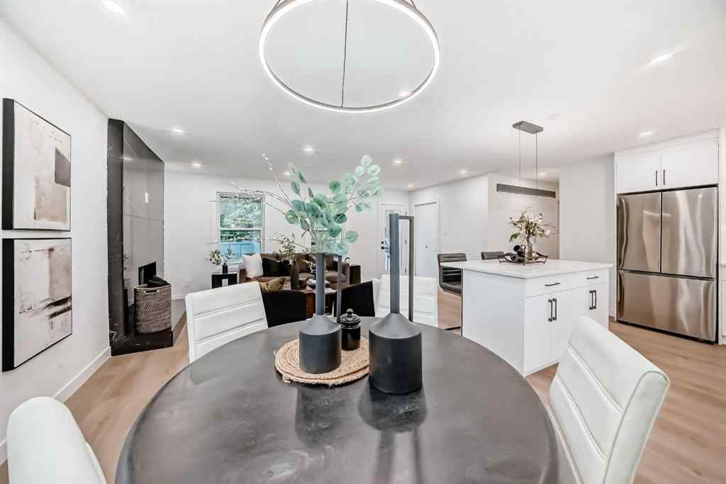 MLS® A2256369 - 636 Cedarille Way SW in Cedarbrae Calgary, Residential