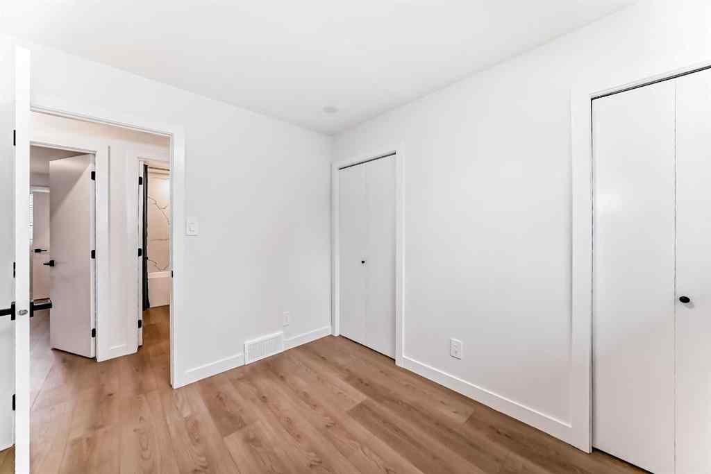MLS® A2256369 - 636 Cedarille Way SW in Cedarbrae Calgary, Residential