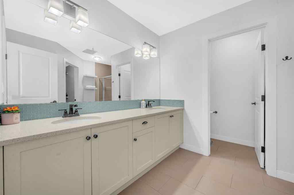 MLS® A2256374 - 325 Bayview Way SW in Bayview Airdrie, Residential