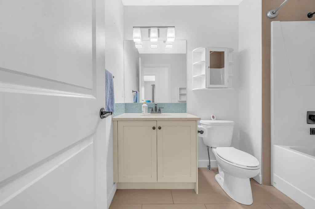 MLS® A2256374 - 325 Bayview Way SW in Bayview Airdrie, Residential