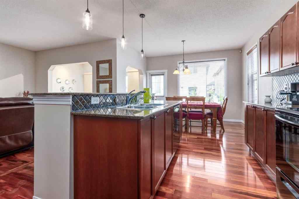 MLS® A2256377 - 82 Everglen Crescent SW in Evergreen Calgary, Residential