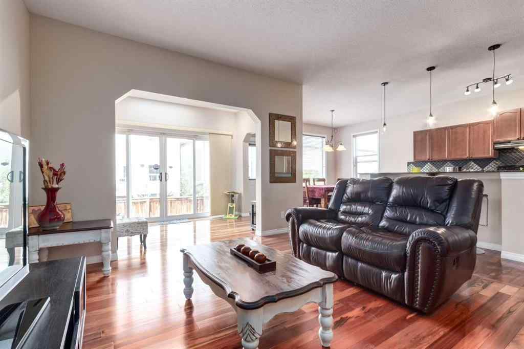 MLS® A2256377 - 82 Everglen Crescent SW in Evergreen Calgary, Residential