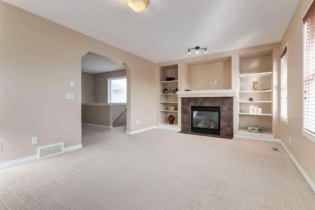 MLS® A2256377 - 82 Everglen Crescent SW in Evergreen Calgary, Residential