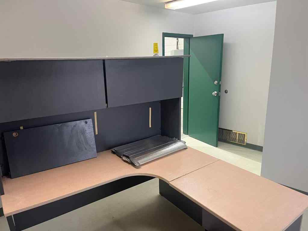 MLS&reg; # A2256380 - Unit #Bay 3 3440 33 Street  in NONE Whitecourt, Commercial Open Houses