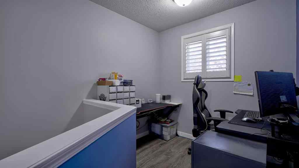 MLS® A2256383 - Unit #9 567 Edmonton Trail NE in Edmonton Trail Airdrie, Residential